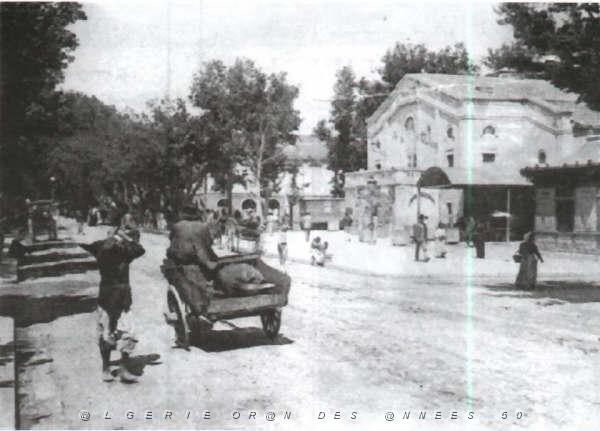 SBA LA VILLE 17 LE THEATRE 02.JPG
